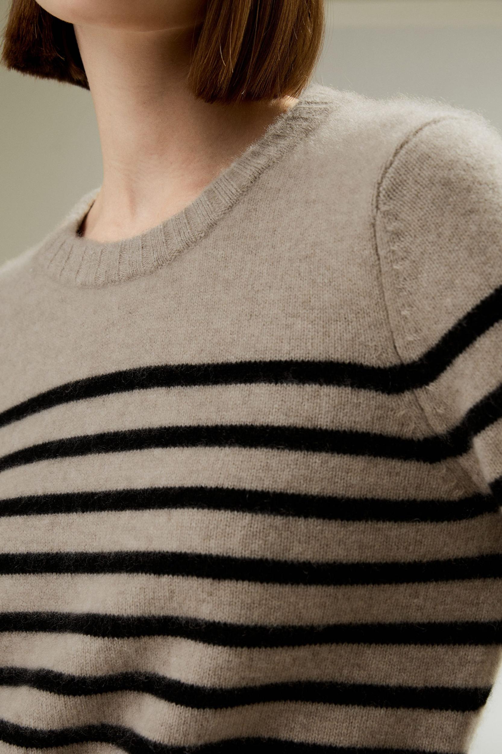 Striped Round Collar Cashmere Sweater Product Image