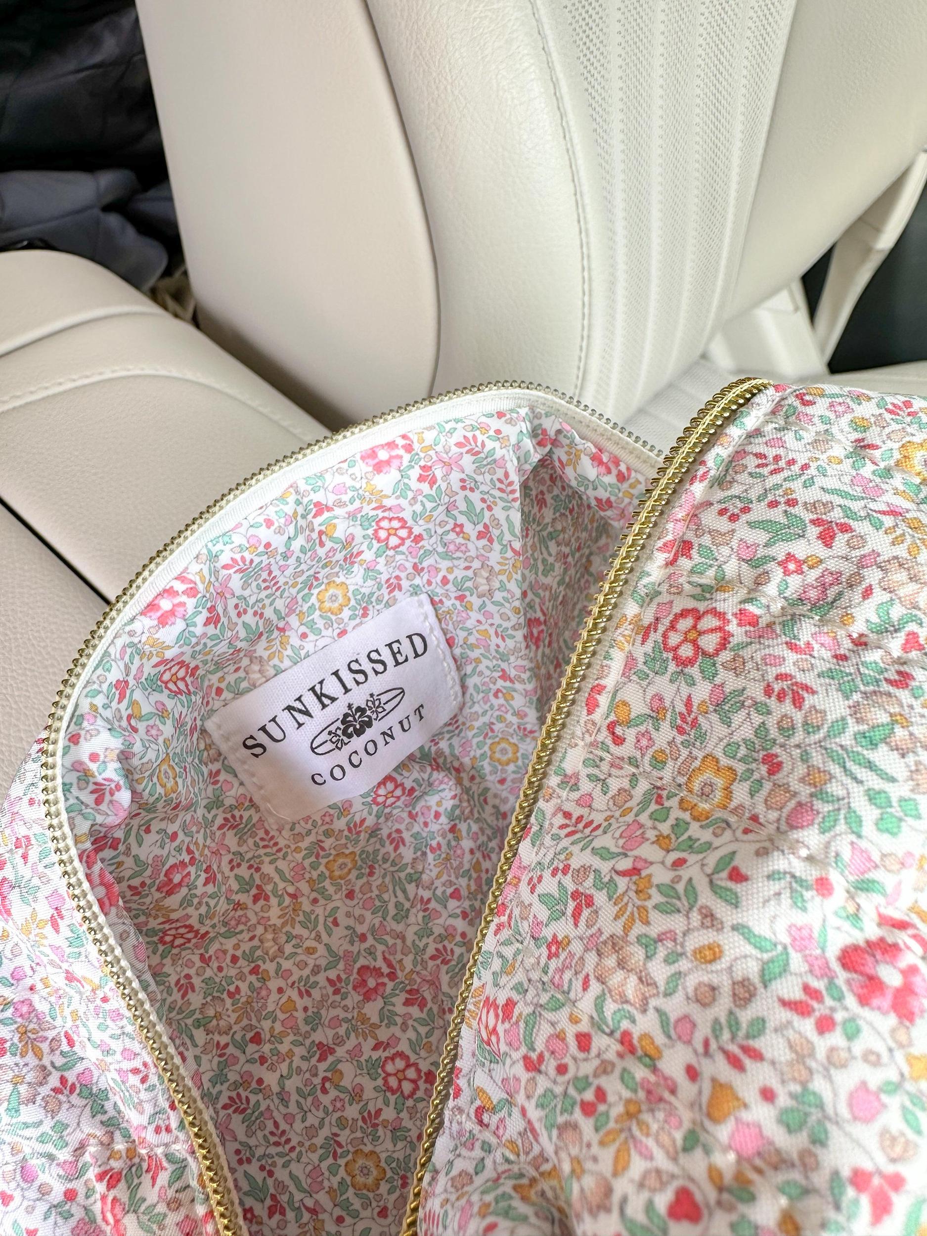 Medium Floral Day In The Park Handmade Handle Bag Product Image