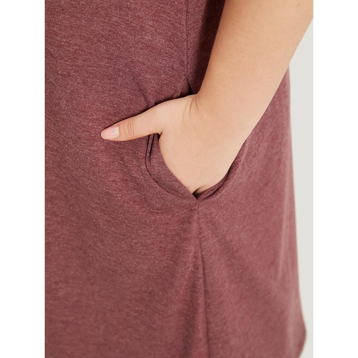 Plus Size Striped Patchwork Pocket Crew Neck Dress Scarlet Women Casual Patchwork Round Neck Short sleeve Curvy Midi Dress BloomChic 30/6X Product Image