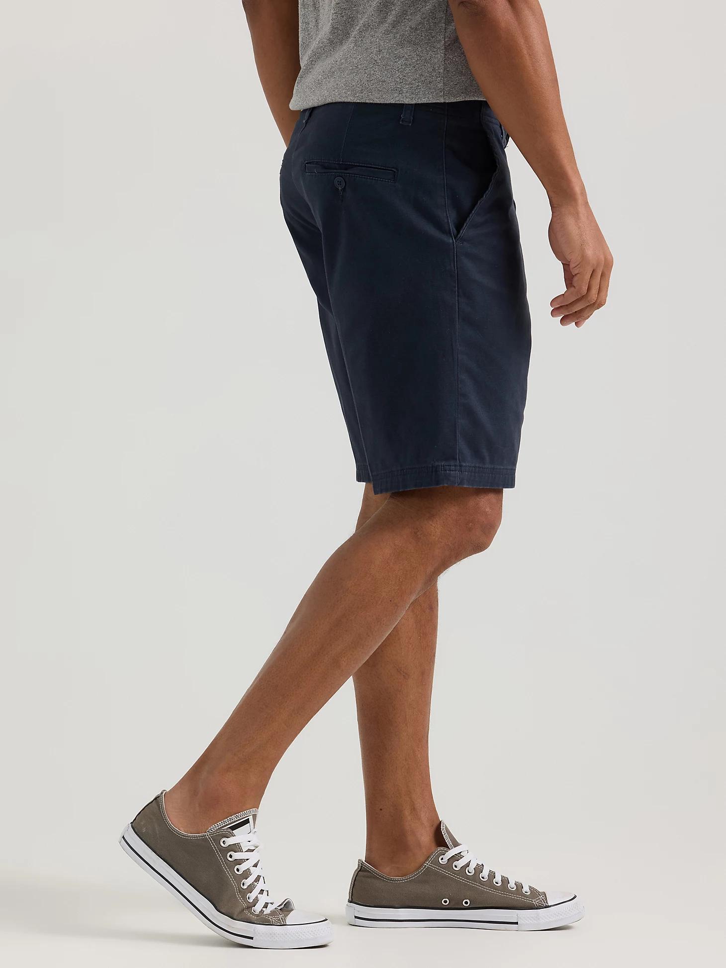 Men’s Extreme Motion Short | Khaki Cargo Shorts| Lee® Product Image