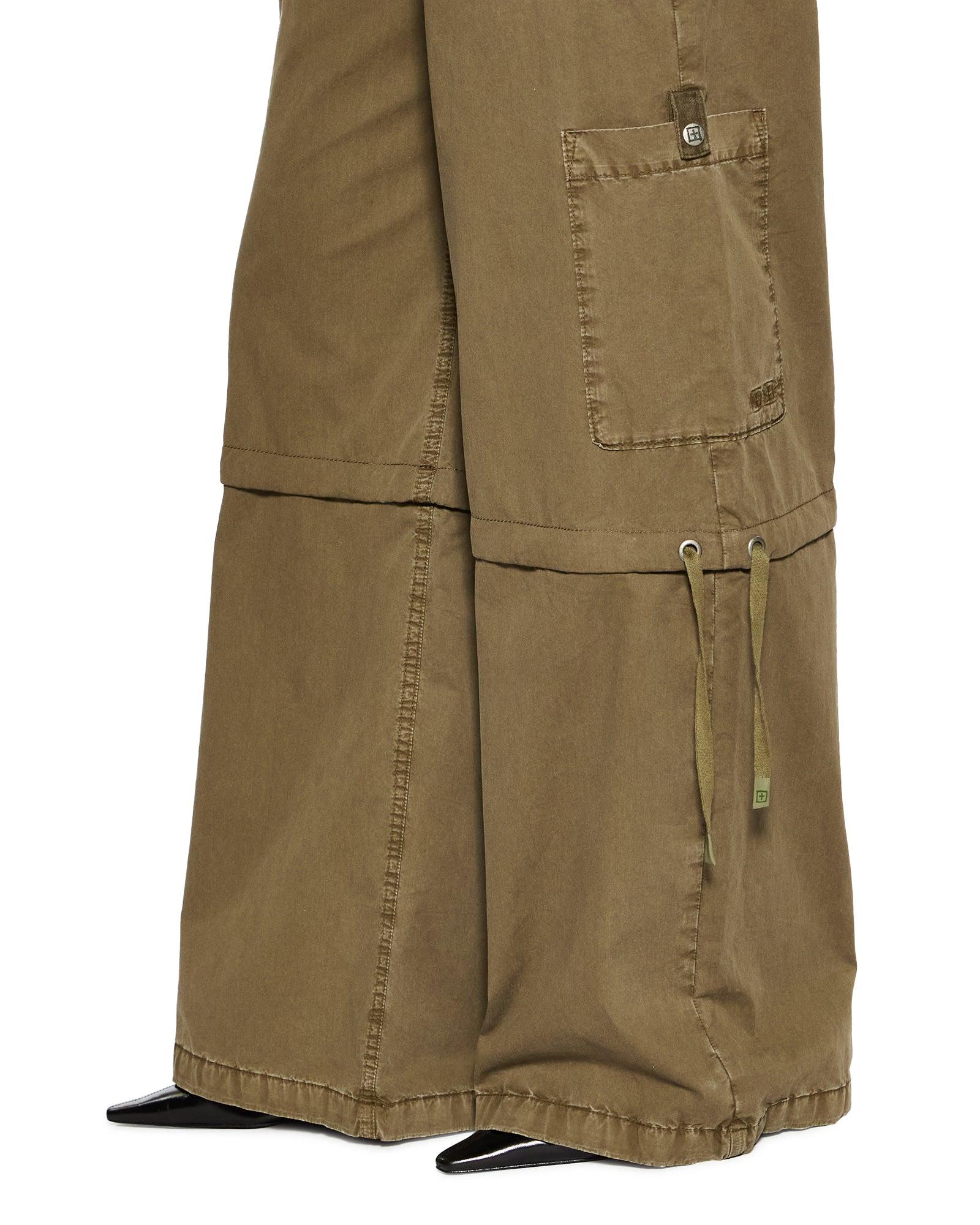 BAGGY CARGO KHAKI Female Product Image