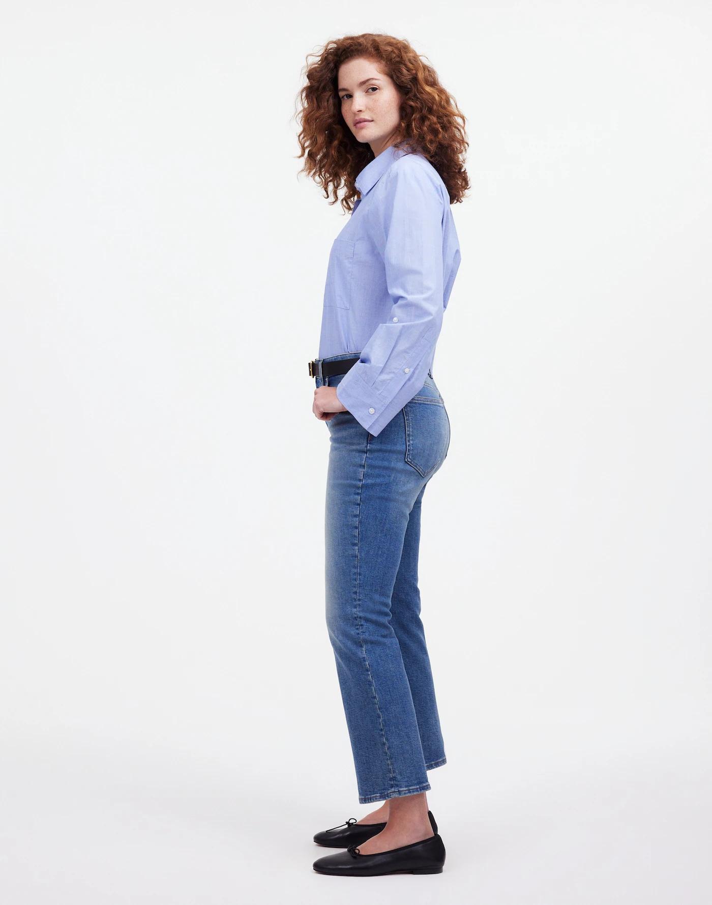 The Tall Curvy Kick Out Crop Jean Product Image
