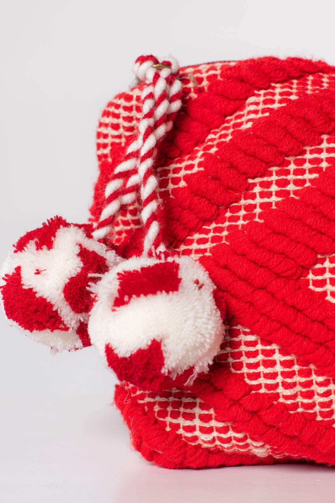 Diamond Motif Makeup Bag Product Image