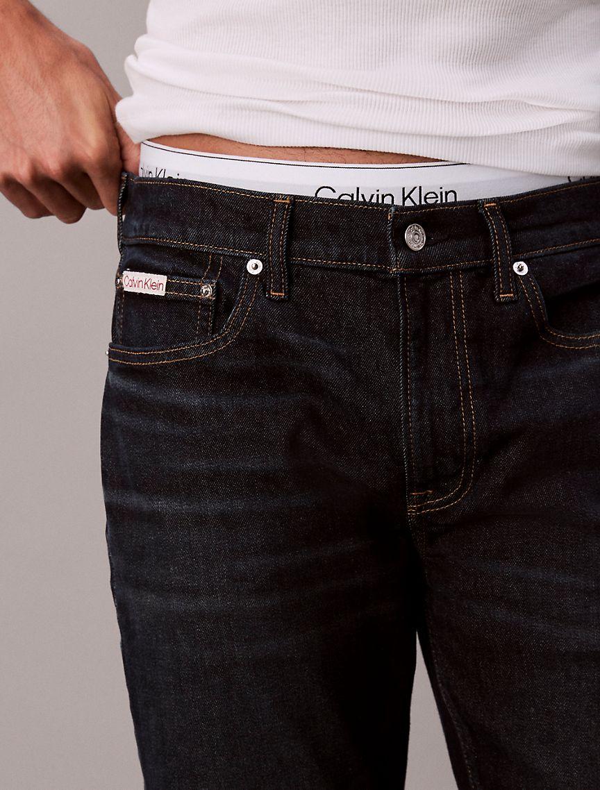 Slim Tapered Jeans Product Image