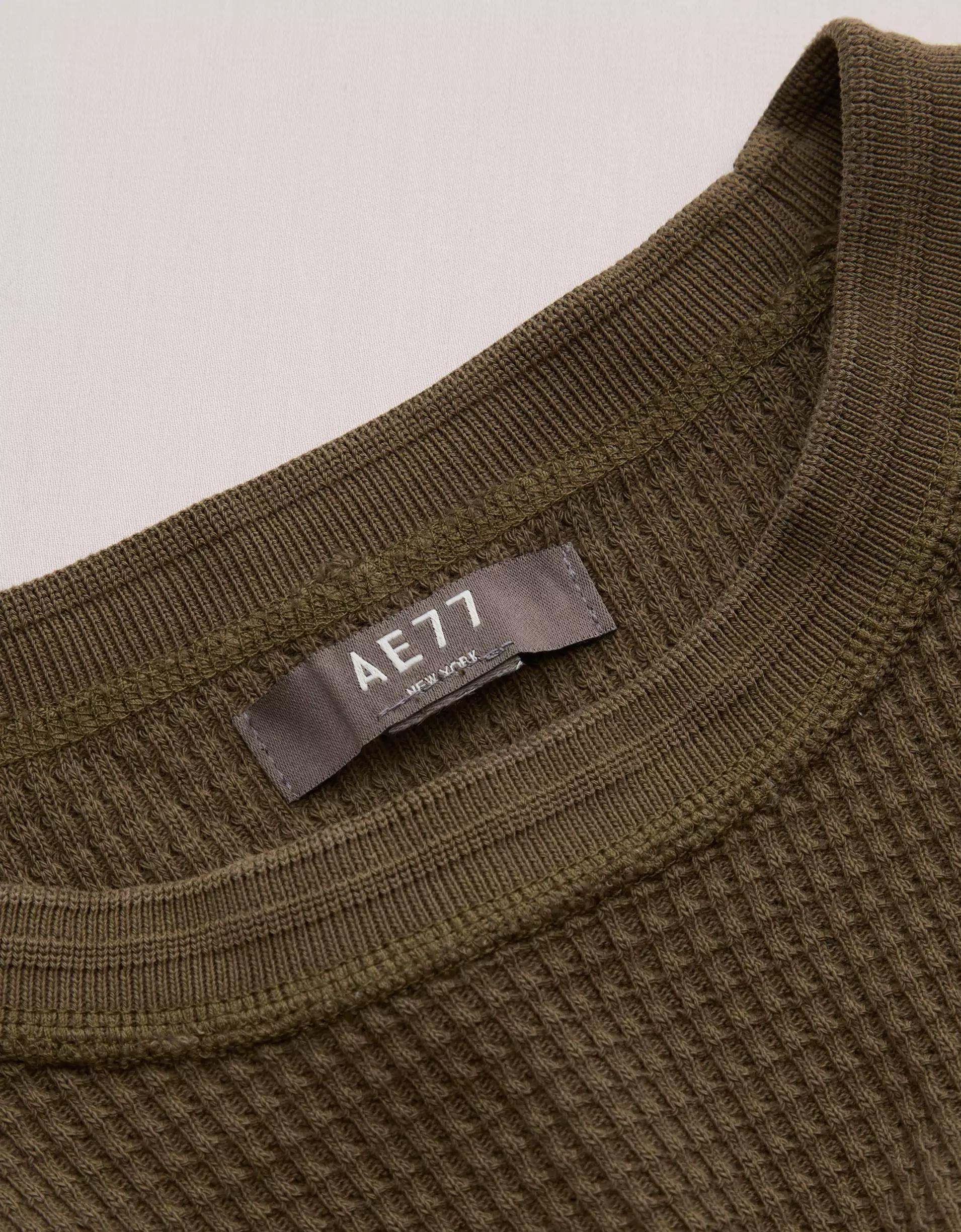 AE77 Premium Utility Thermal Shirt Product Image
