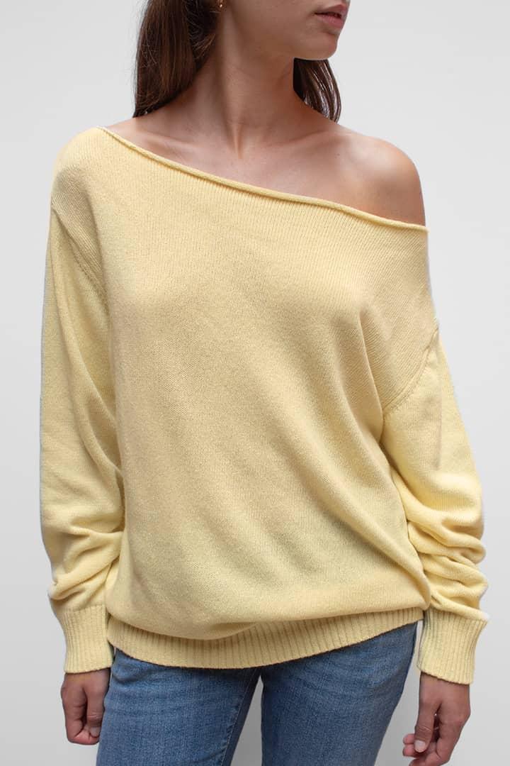 Boat neck sweater Product Image