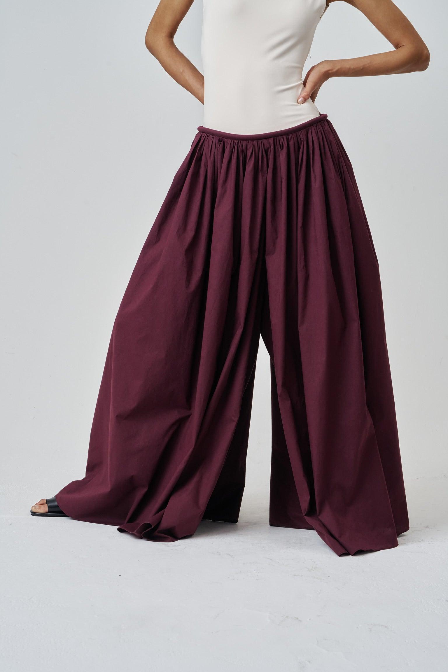 Novia Pants Product Image