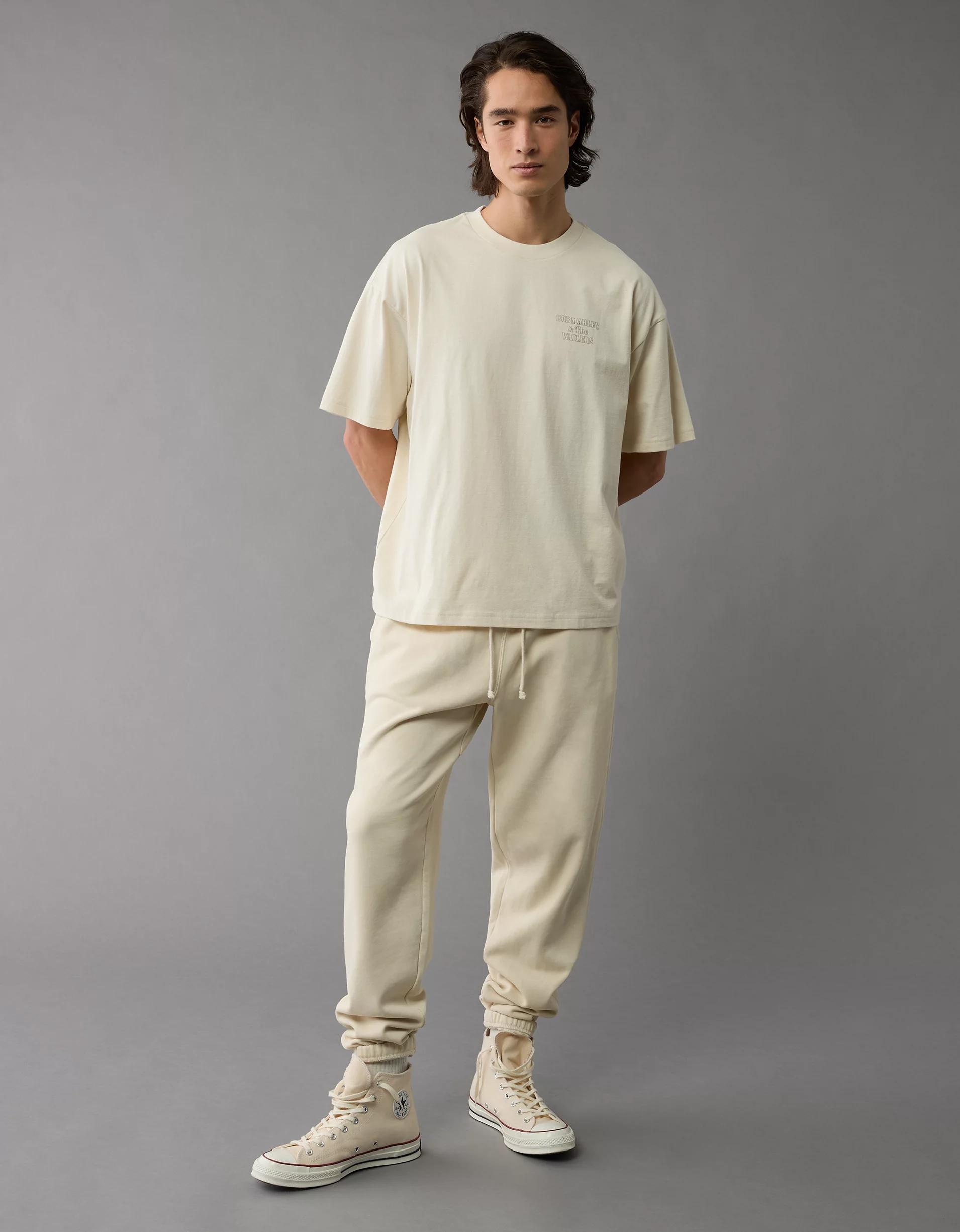 AE Boxy Bob Marley Graphic T-Shirt Product Image