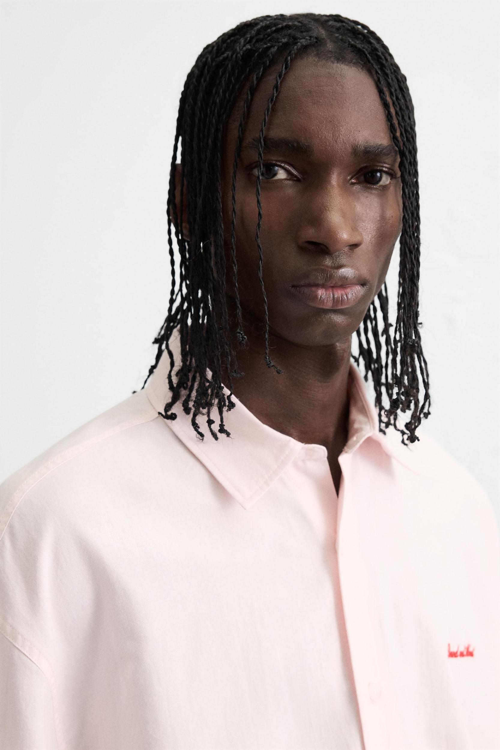 CONTRAST EMBROIDERY SHIRT Product Image