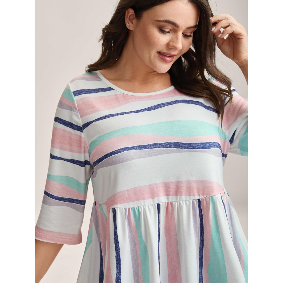 Plus Size Color Contrast Seven-Quarter Sleeve T-Shirt Multicolor Women Gathered Round Neck Casual T-shirts BloomChic 18-20/2X Product Image