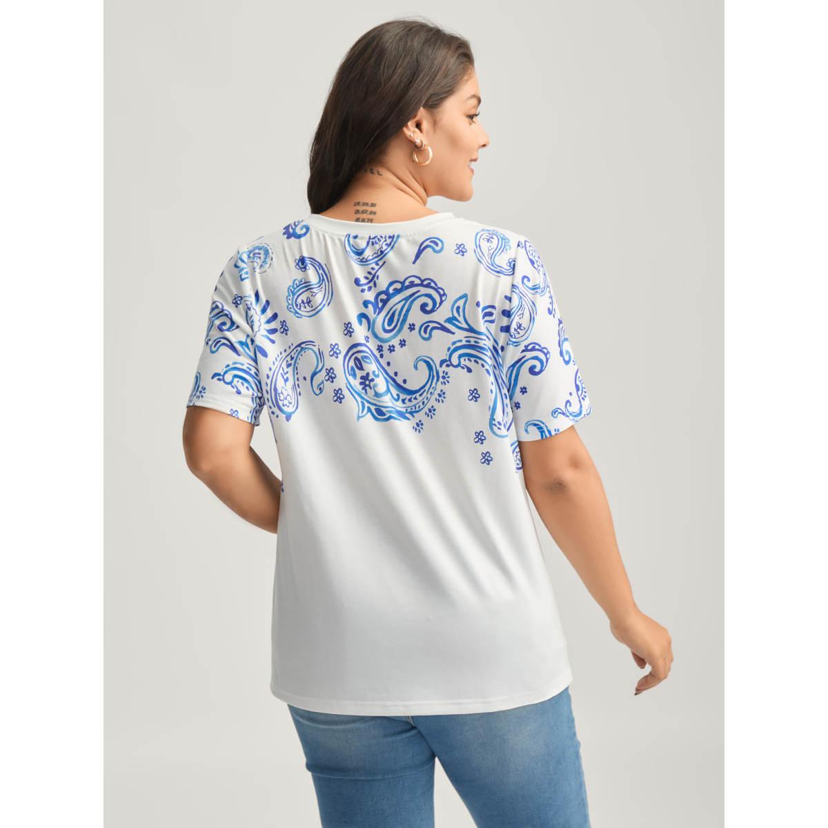 Plus Size Paisley Print Solid T-Shirt Originalwhite Women Round Neck Everyday-Casual T-shirts BloomChic 26/4X Product Image