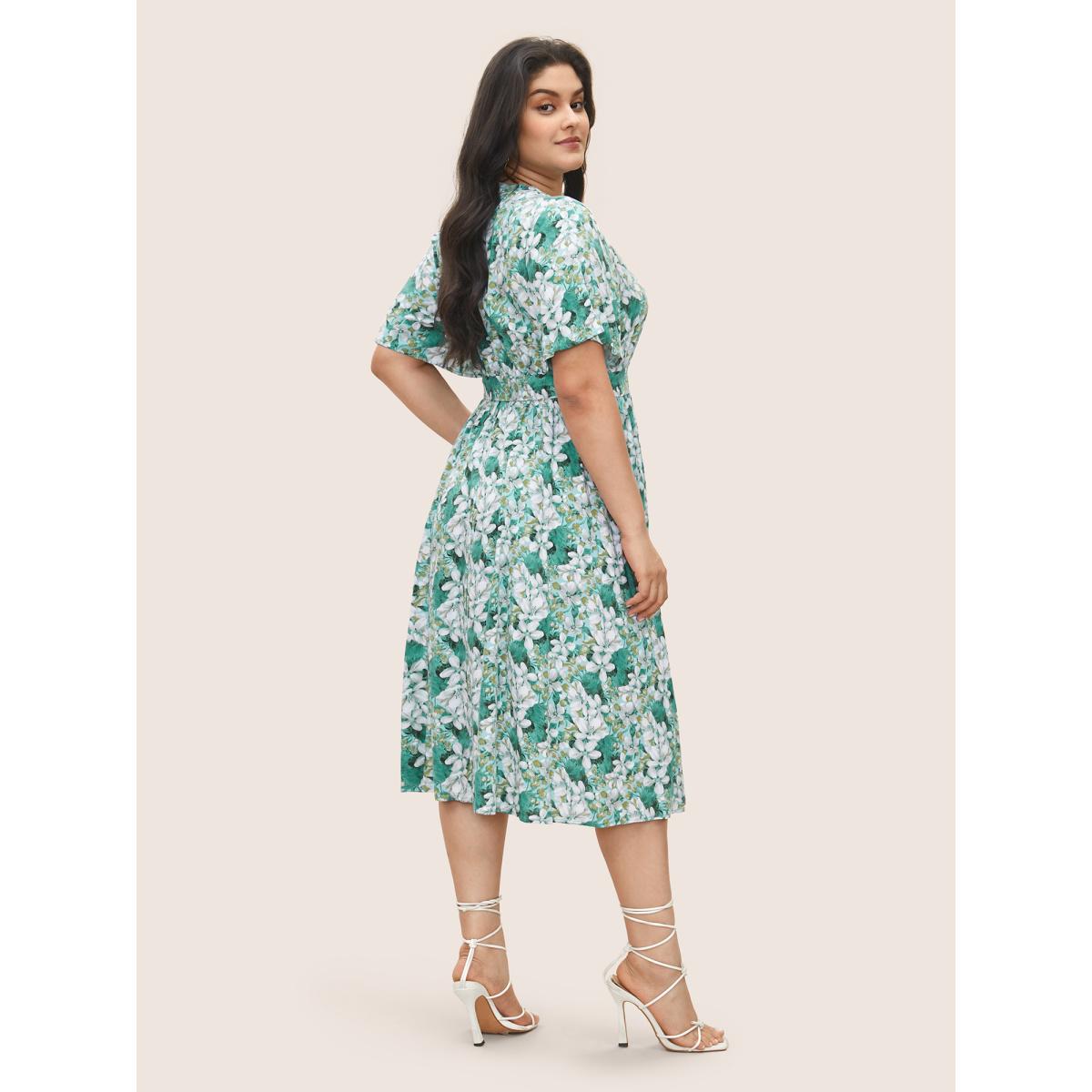 Plus Size Floral Print Notched Belted Midi Dress Turquoise Women Elegant Belted Flat collar with V-notch Short sleeve Curvy Midi Dress BloomChic 18-20/2X Product Image