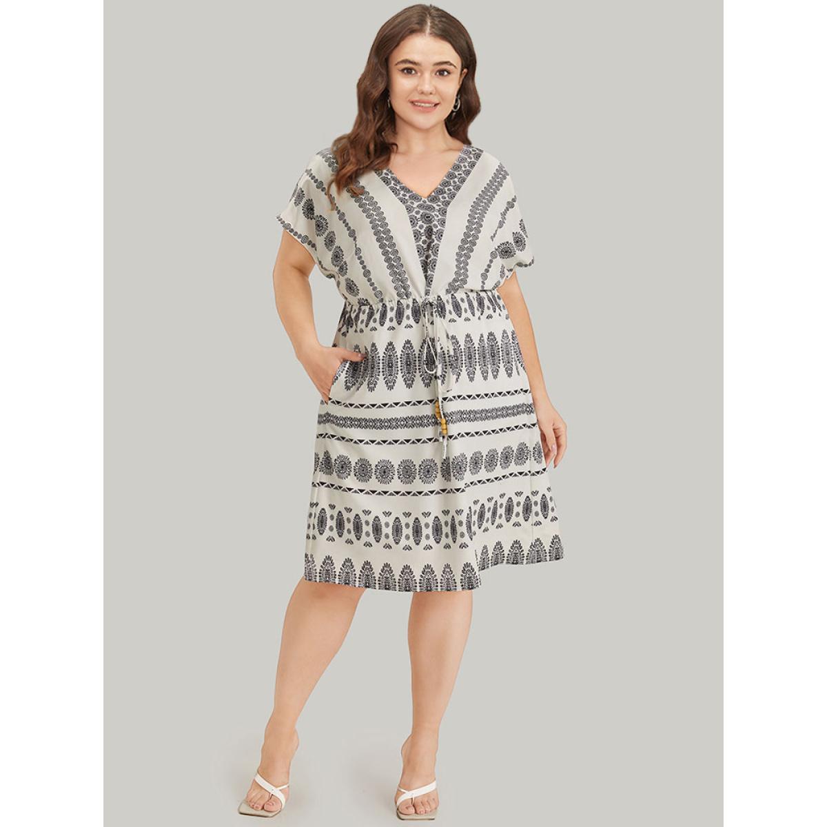 Plus Size Boho Print V Neck Dolman Sleeve Drawstring Dress White Women Vacation Elastic Waist V-neck Short sleeve Curvy Knee Dress BloomChic 28/5X Product Image