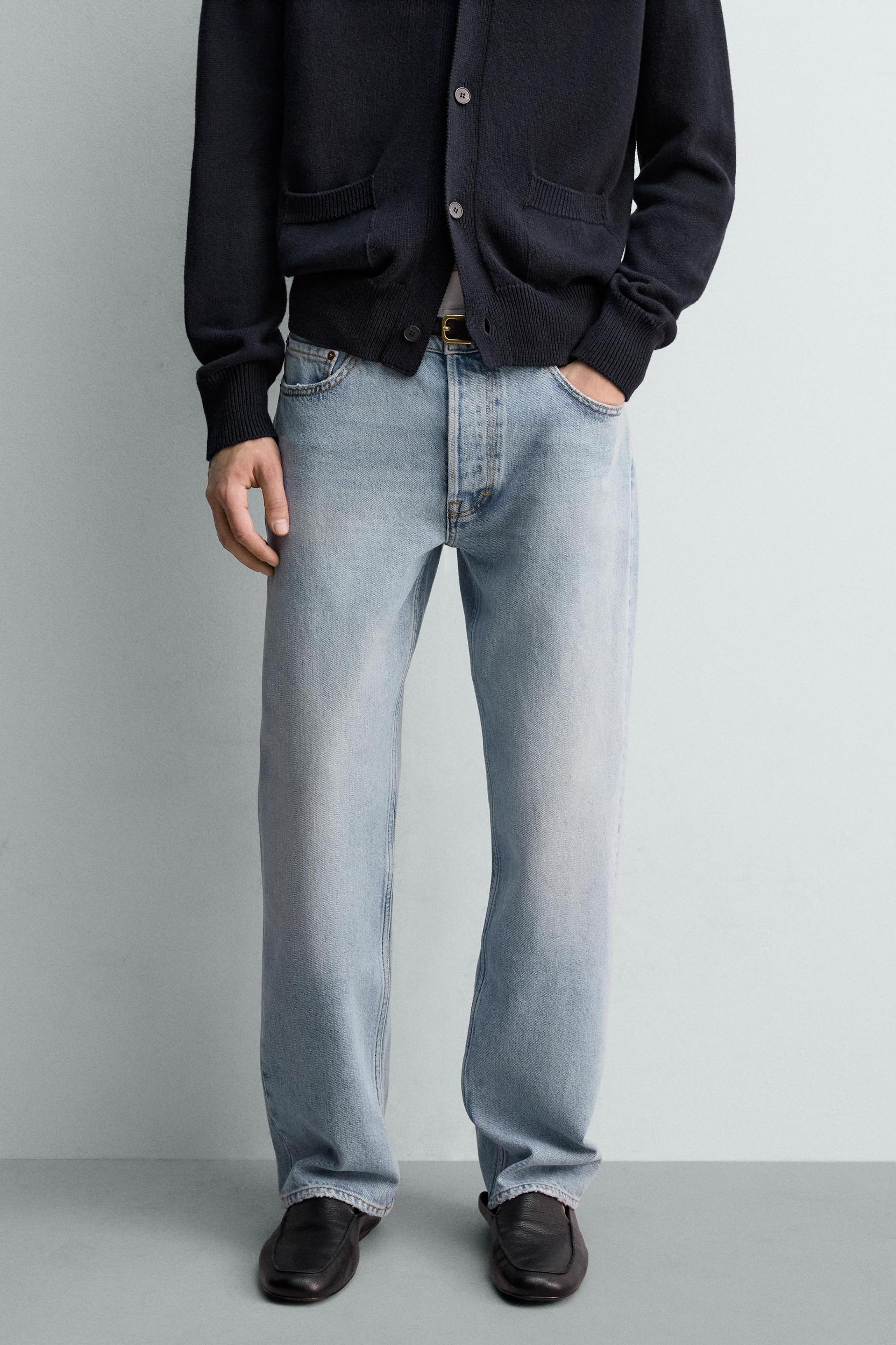 STRAIGHT FIT JEANS Product Image