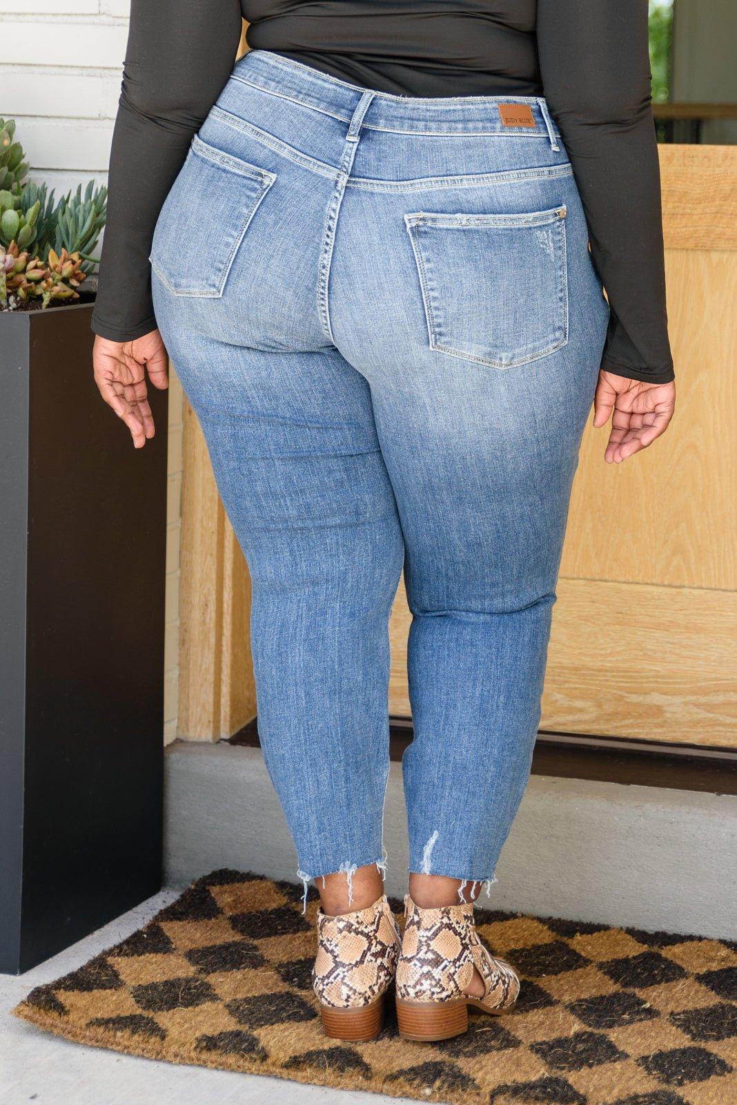 Kyla Destroyed Hi Waist Relaxed Fit (Online Exclusive) Product Image