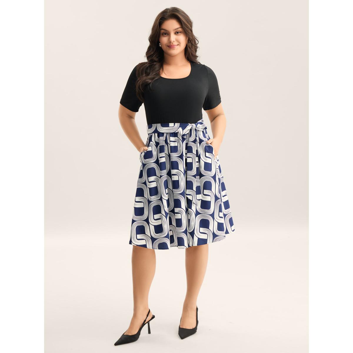 Plus Size Abstract Pattern Color Contrast Belted Midi Dress Navy Women Round Neck Short sleeve Curvy BloomChic 18-20/2X Product Image