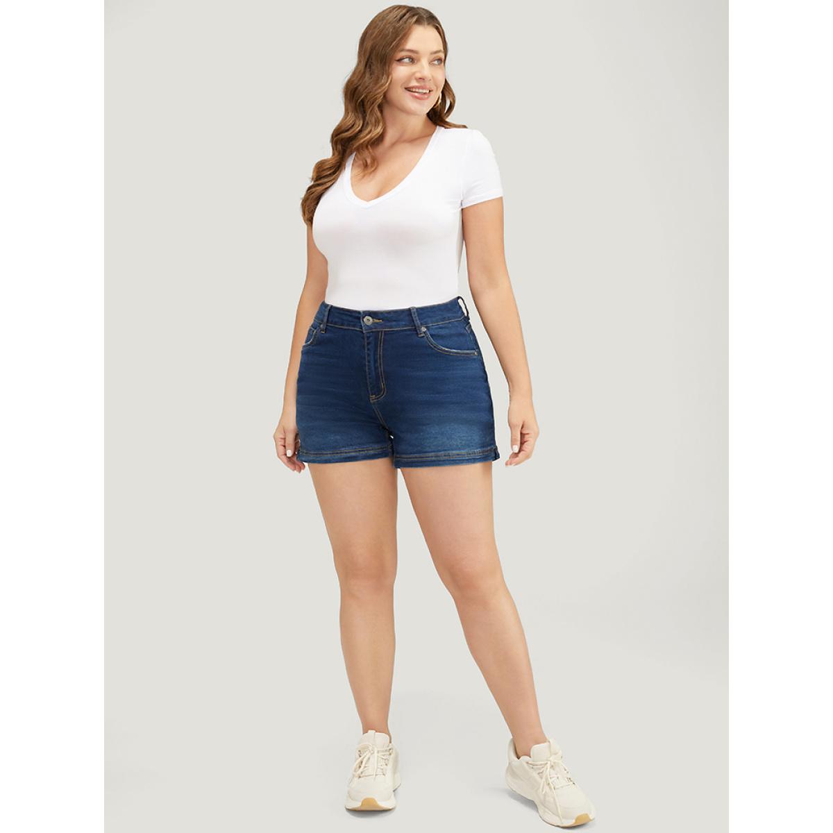 Plus Size Moderately Stretchy High Rise Dark Wash Split Hem Denim Shorts Women Midnight Medium stretch Dailywear Pocket Casual Denim Shorts BloomChic 24/3X Product Image
