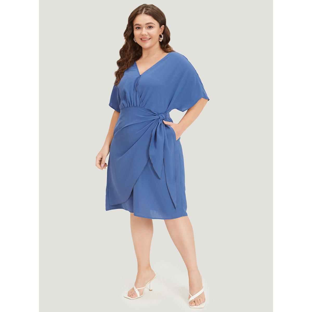 Plus Size Solid Surplice Neck Gathered Twist Front Batwing Sleeve Dress DarkBlue Women Elegant Knotted V-neck Half Sleeve Curvy Knee Dress BloomChic 18-20/2X Product Image