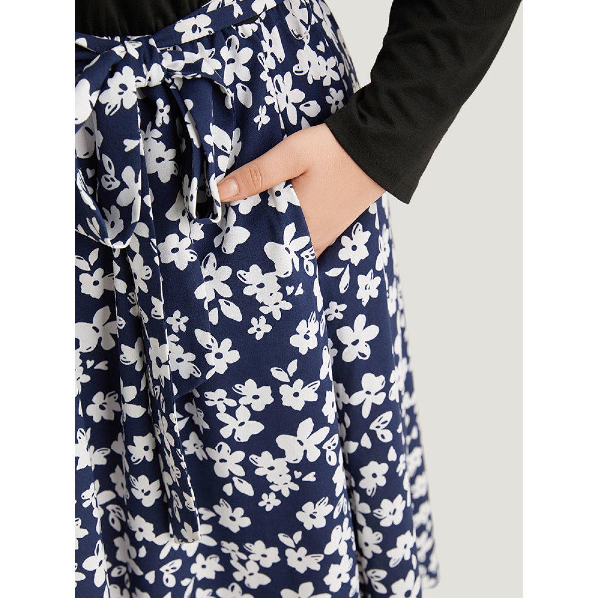 Plus Size Silhouette Floral Print Belted Button Detail Dress Navy Women Office Printed V-neck Long Sleeve Curvy Midi Dress BloomChic 10/M Product Image