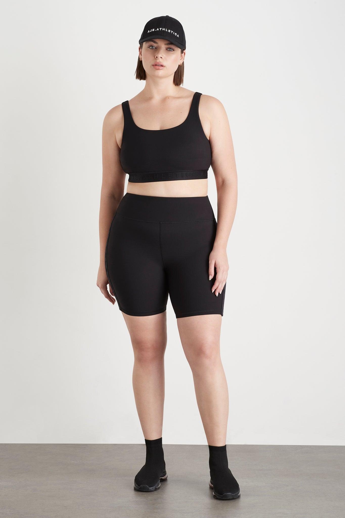 Essential Mid Length Bike Shorts 601 Product Image