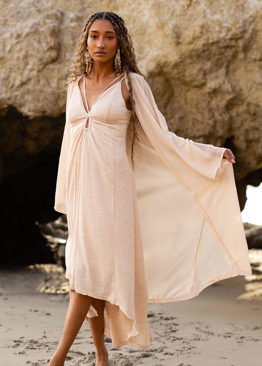 Nahele Set in Sand Female Product Image