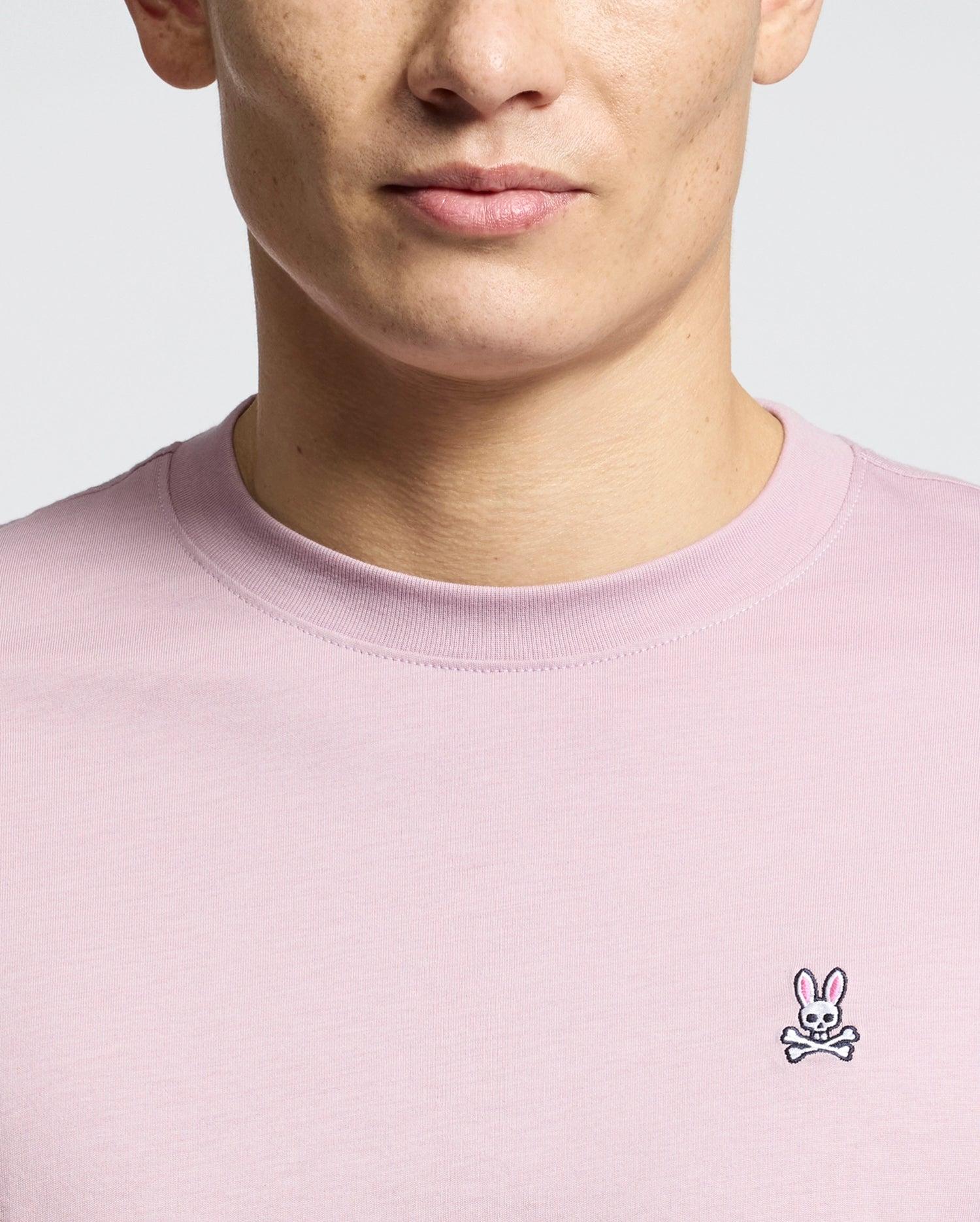 MENS CLASSIC CREW NECK TEE - B6U014F200 Male Product Image