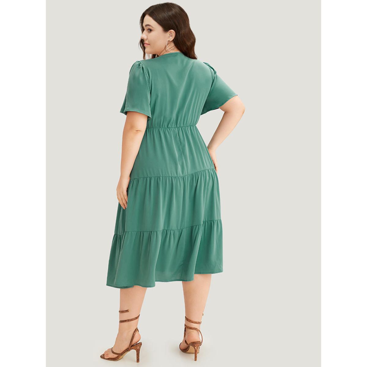 Plus Size Solid Shirred Pocket Layered Hem Dress Emerald Women Elegant Plain Round Neck Short sleeve Curvy Midi Dress BloomChic 10/M Product Image
