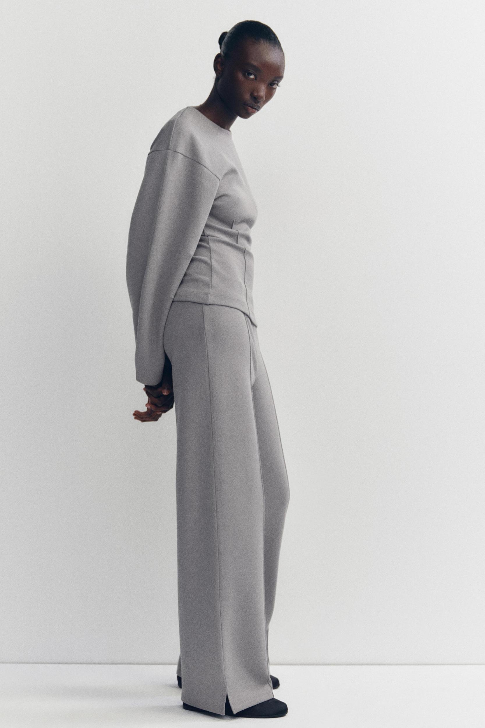 INTERLOCK PANTS WITH OPENING Product Image