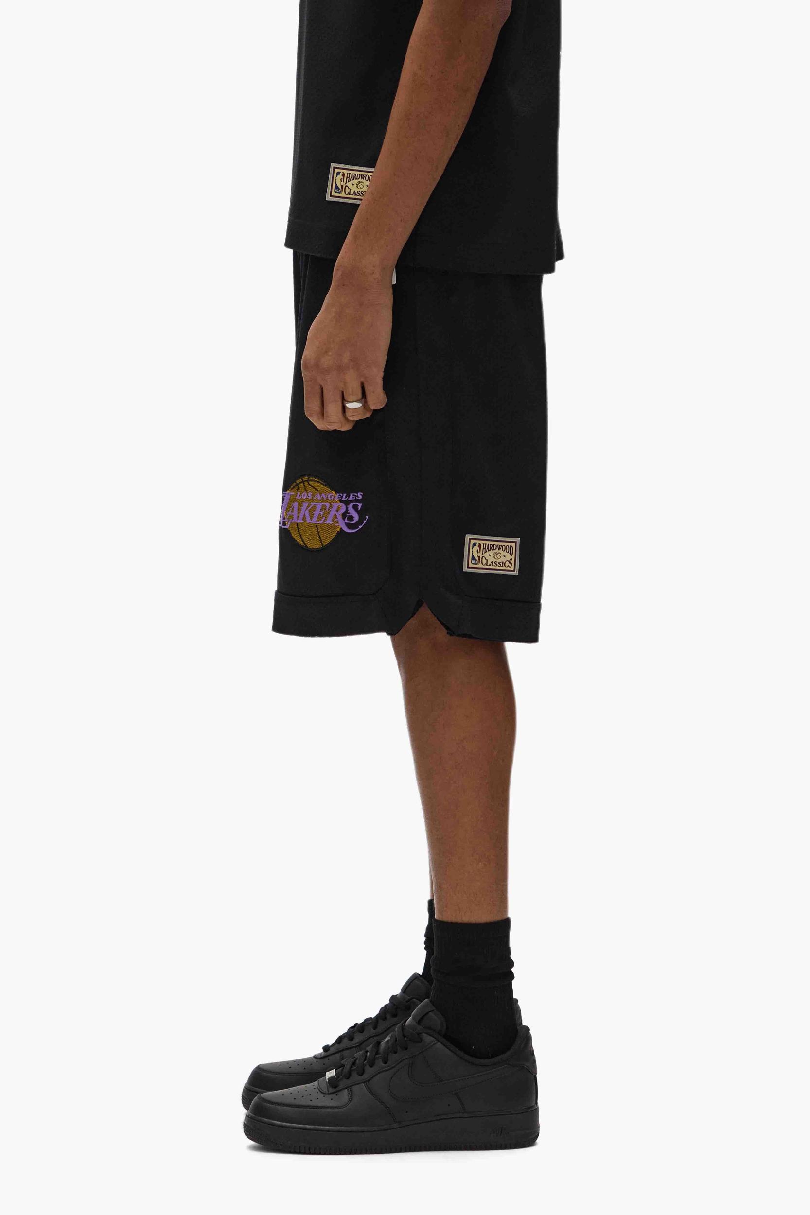LA Lakers Mesh Shorts Male Product Image