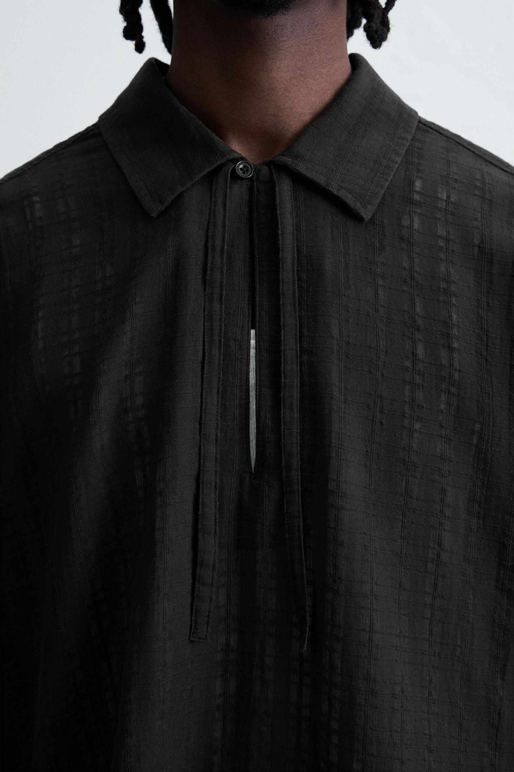 TEXTURED SEMI-SHEER POLO SHIRT Product Image