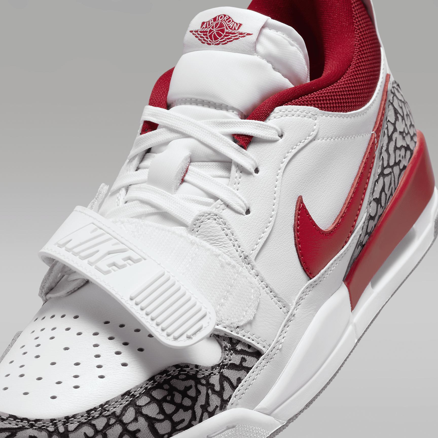 Air Jordan Legacy 312 Low Women's Shoes Product Image