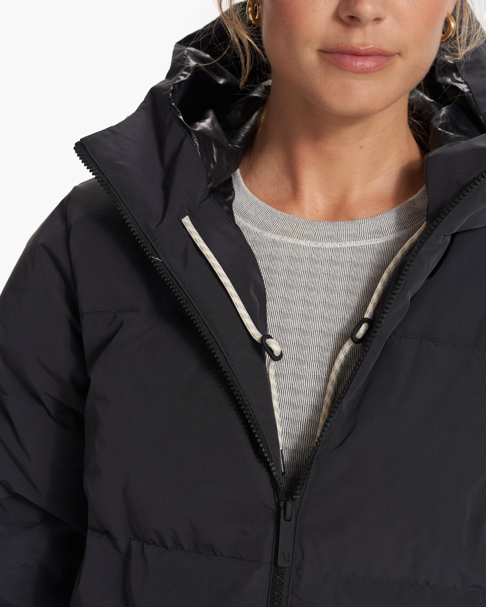 Mammoth Down Parka Product Image