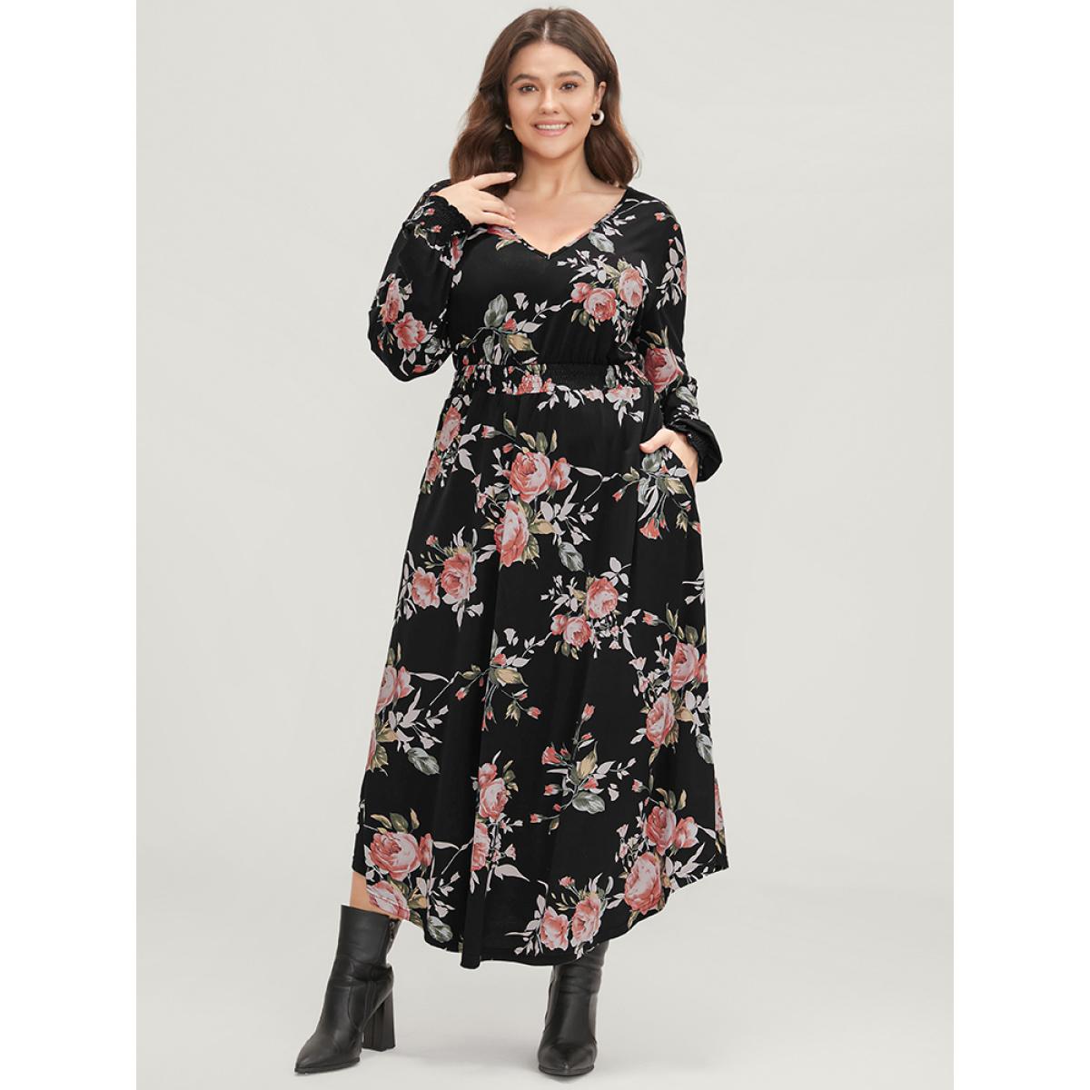 Plus Size Floral Print V Neck Pocket Shirred Arc Hem Dress Black Women Elegant Arc Hem V-neck Long Sleeve Curvy Long Dress BloomChic 12/L Product Image