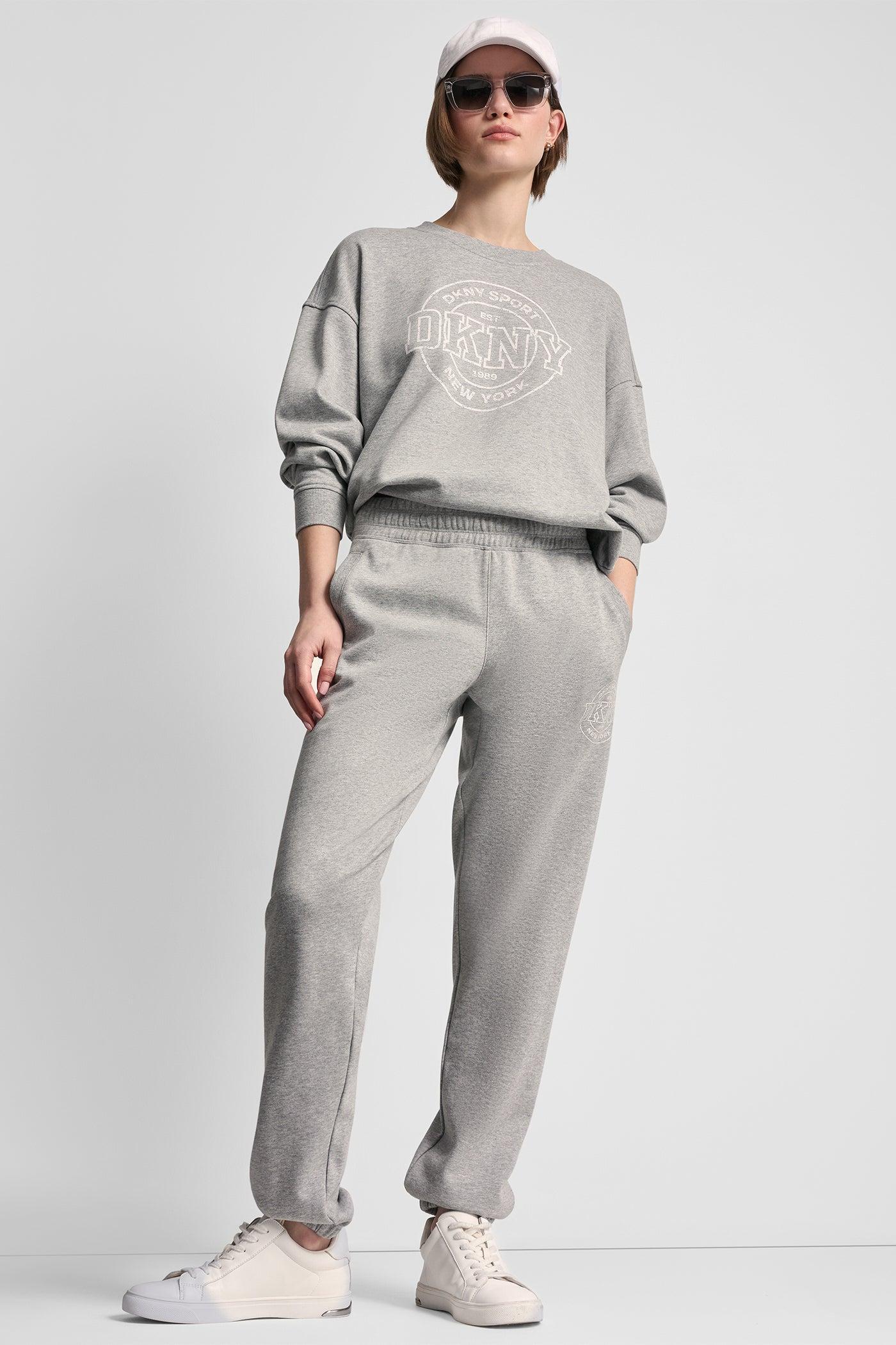 HIGH-RISE LOGO RELAXED JOGGER Product Image