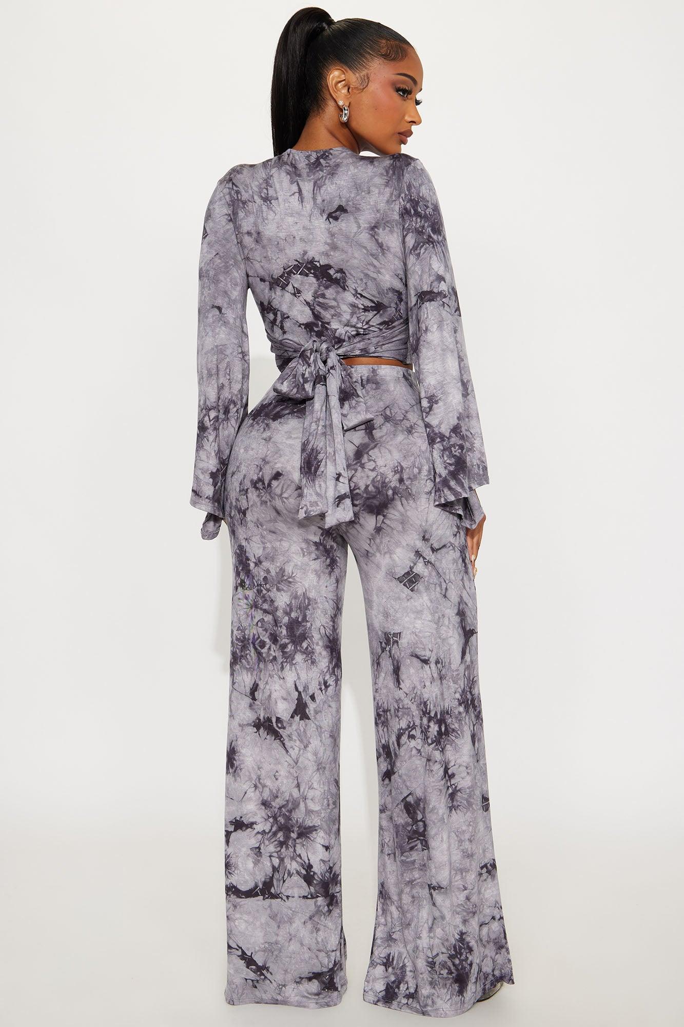 Mystic Motion Pant Set - Black/combo Female Product Image