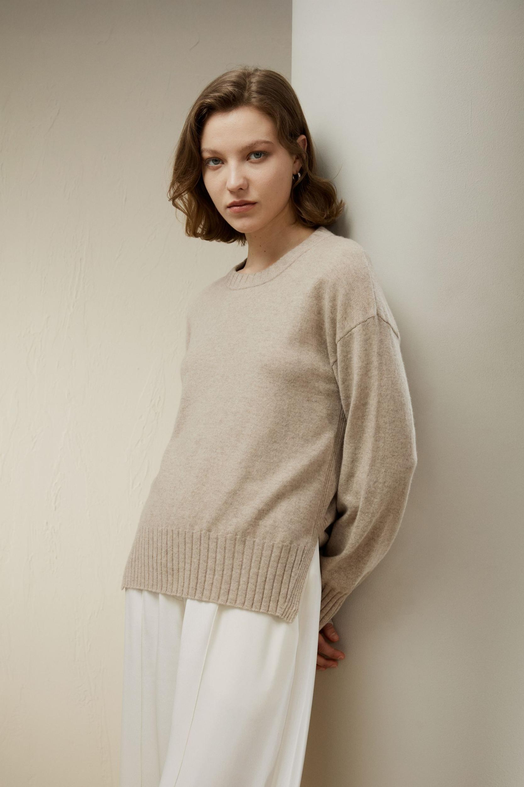 Crew Neck Cashmere Sweater Product Image