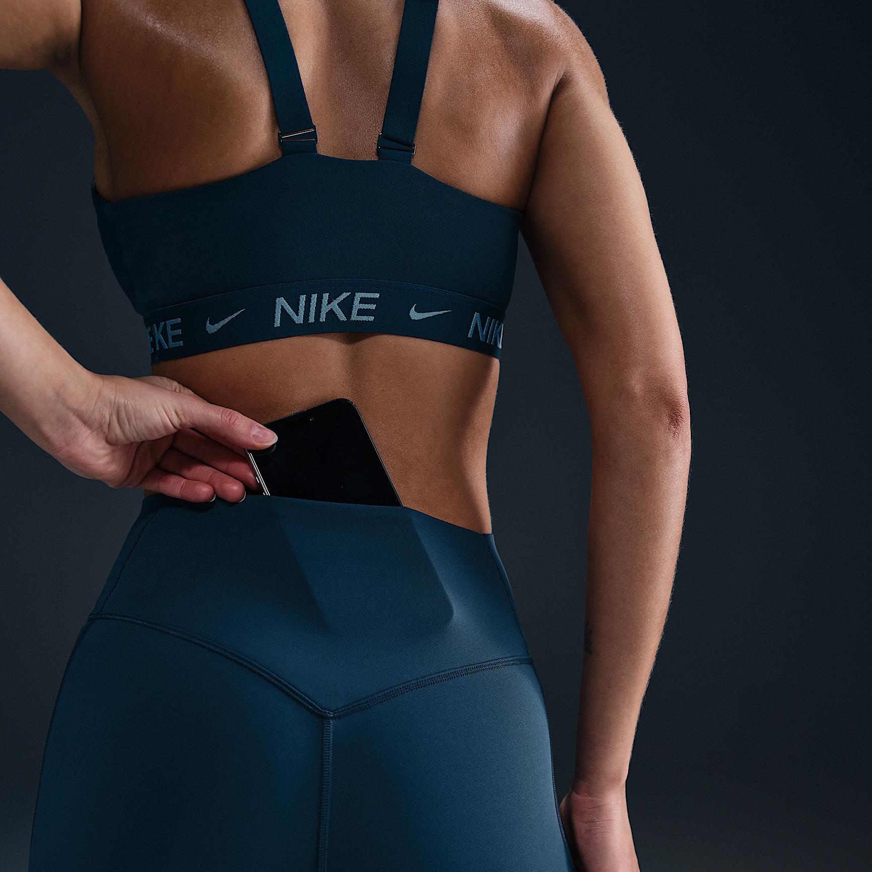 Nike Universa Women's High-Waisted 7/8 Leggings with No Front Seam Product Image
