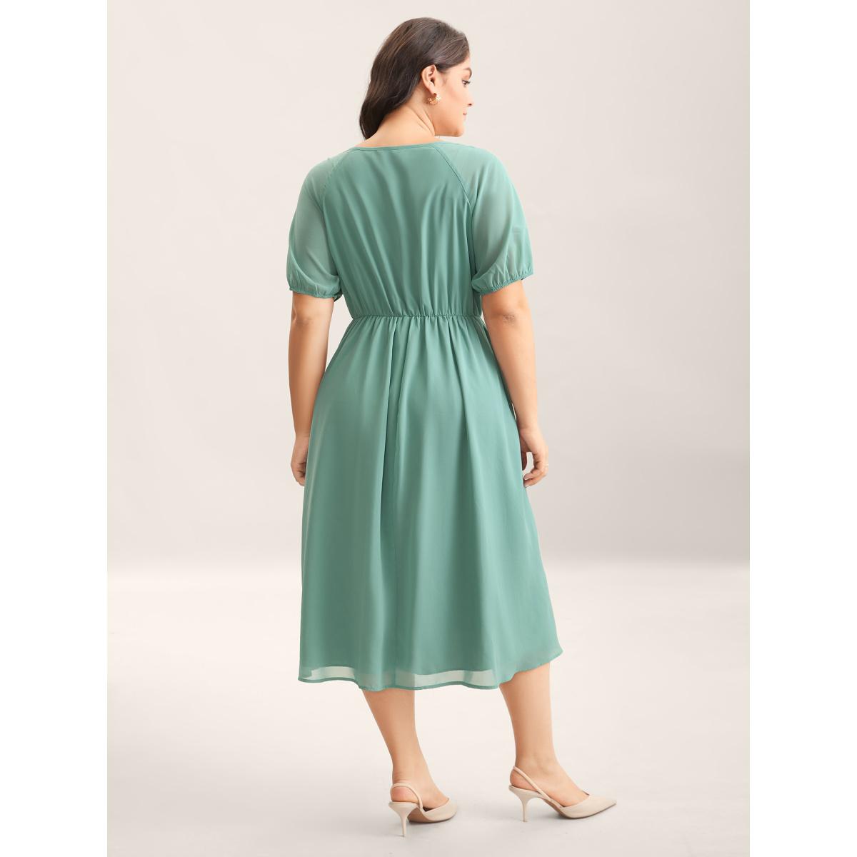 Plus Size Chiffon Ribbon Collar Waist-Cinched Dress Teal Women Square Neck Short sleeve Curvy BloomChic 18-20/2X Product Image