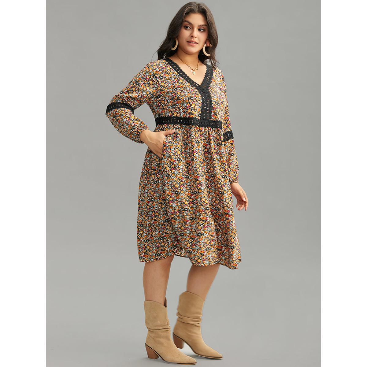 Plus Size Ditsy Floral Lace Panel Lantern Sleeve Dress Multicolor Women Vacation Elastic cuffs V-neck Long Sleeve Curvy Midi Dress BloomChic 22-24/3X Product Image