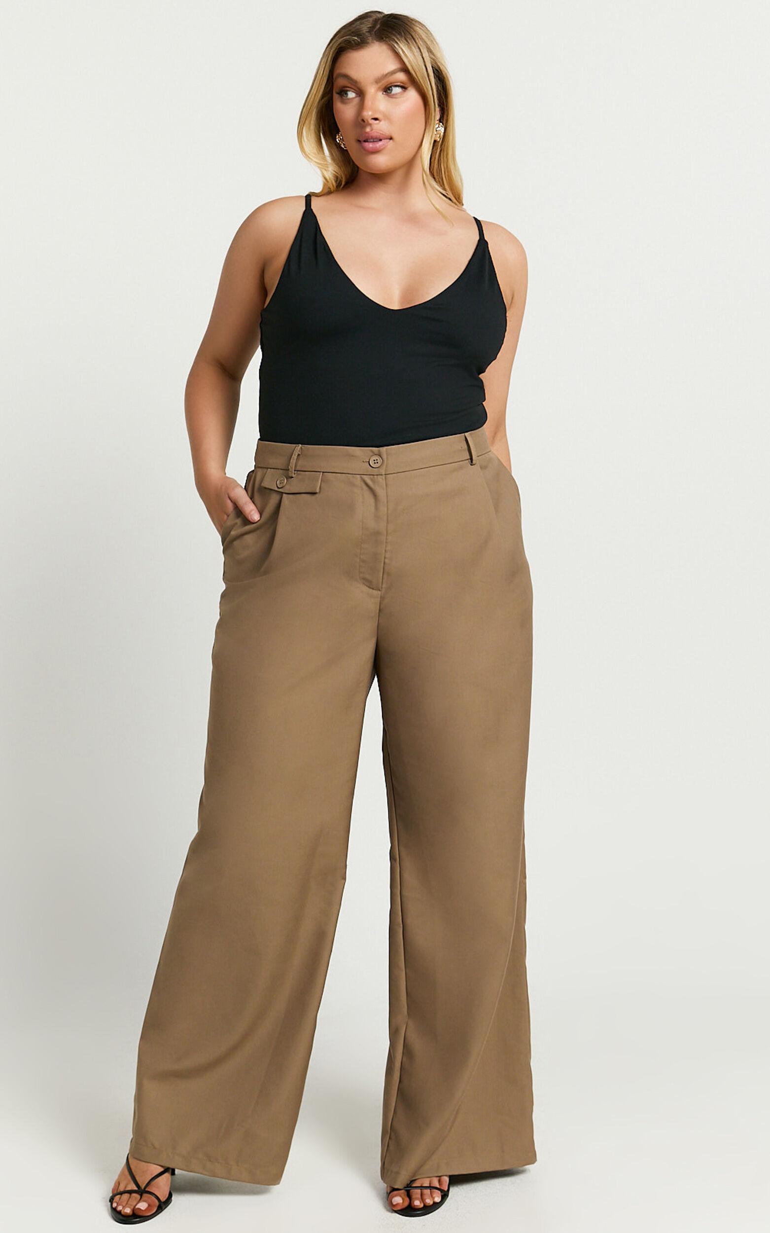 Cady Top - Scoop Neck Top in Black Product Image