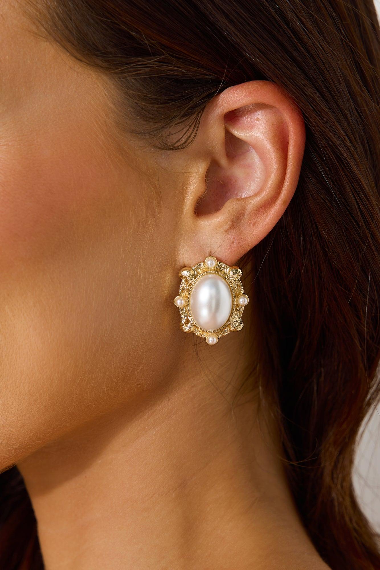 18k Gold Plated Mirror Pearls Earrings Gold Product Image