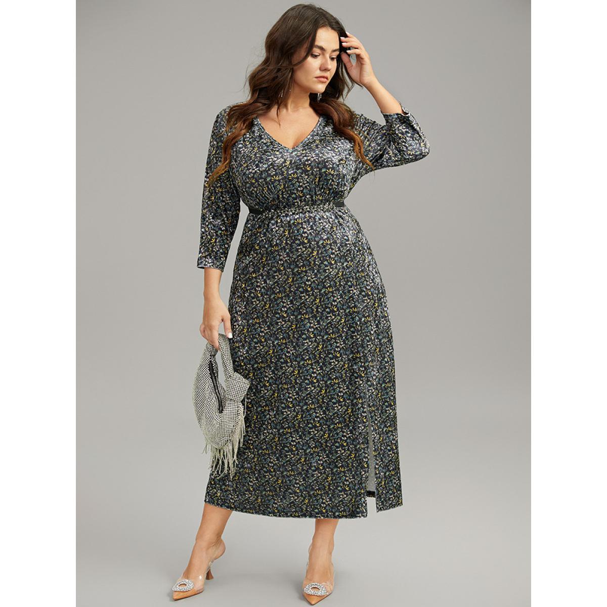 Plus Size Velvet V Neck Ditsy Floral Split Hem Dress Black Women Glamour Printed V-neck Elbow-length sleeve Curvy Midi Dress BloomChic 28/5X Product Image