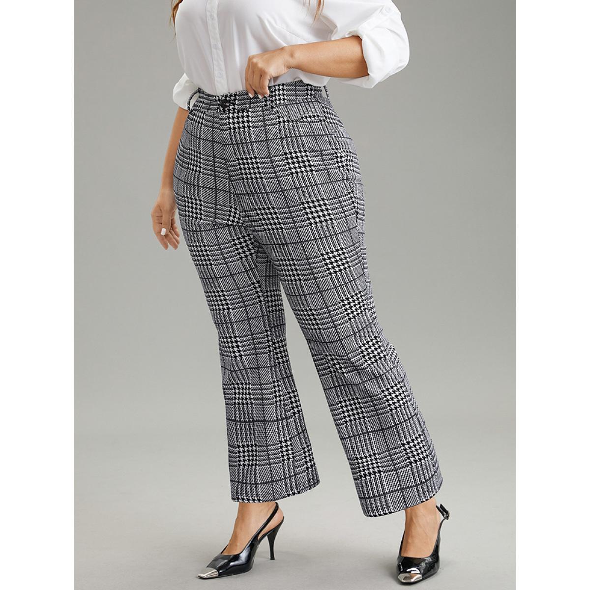 Plus Size Houndstooth Pocket Flare Leg Zipper Fly Pants Women Black Office Flare Leg High Rise Office Pants BloomChic 18-20/2X Product Image