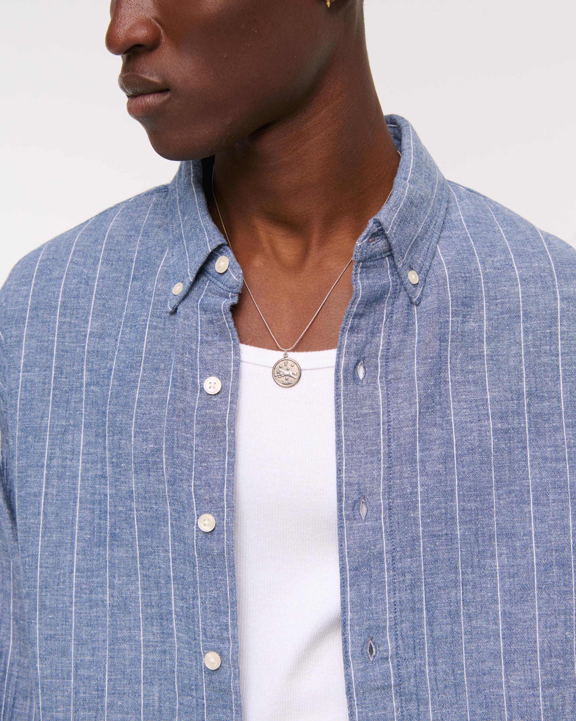 A&F Breezy Shirt Product Image