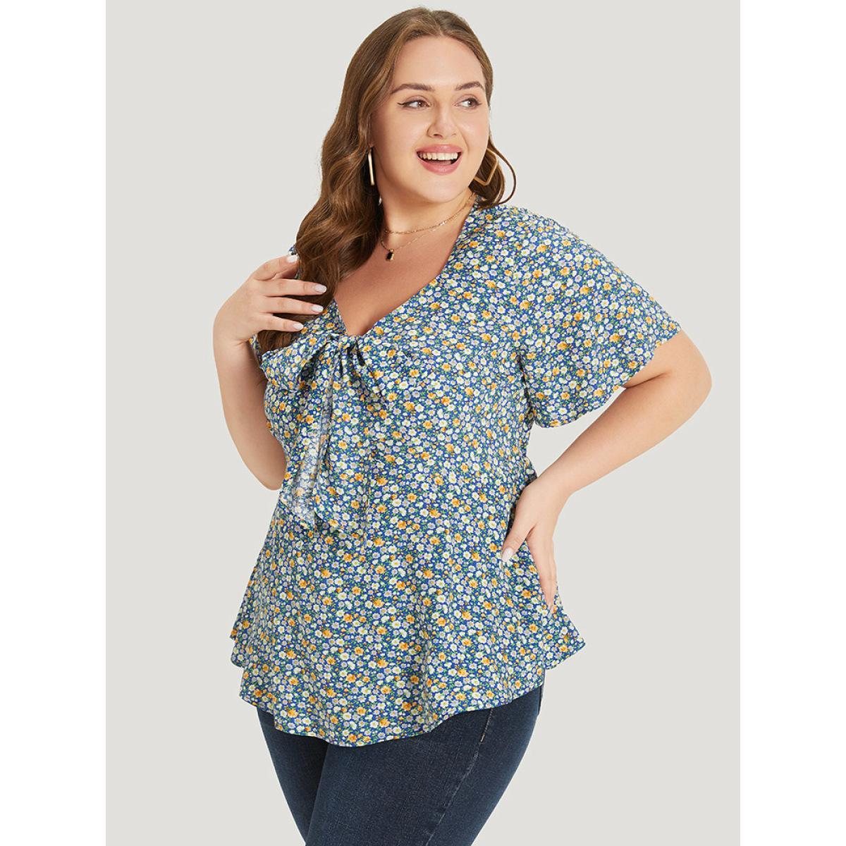 Plus Size DarkBlue Ditsy Floral Knot V Neck Blouse Women Elegant Short sleeve V-neck Dailywear Blouses BloomChic 22-24/3X Product Image