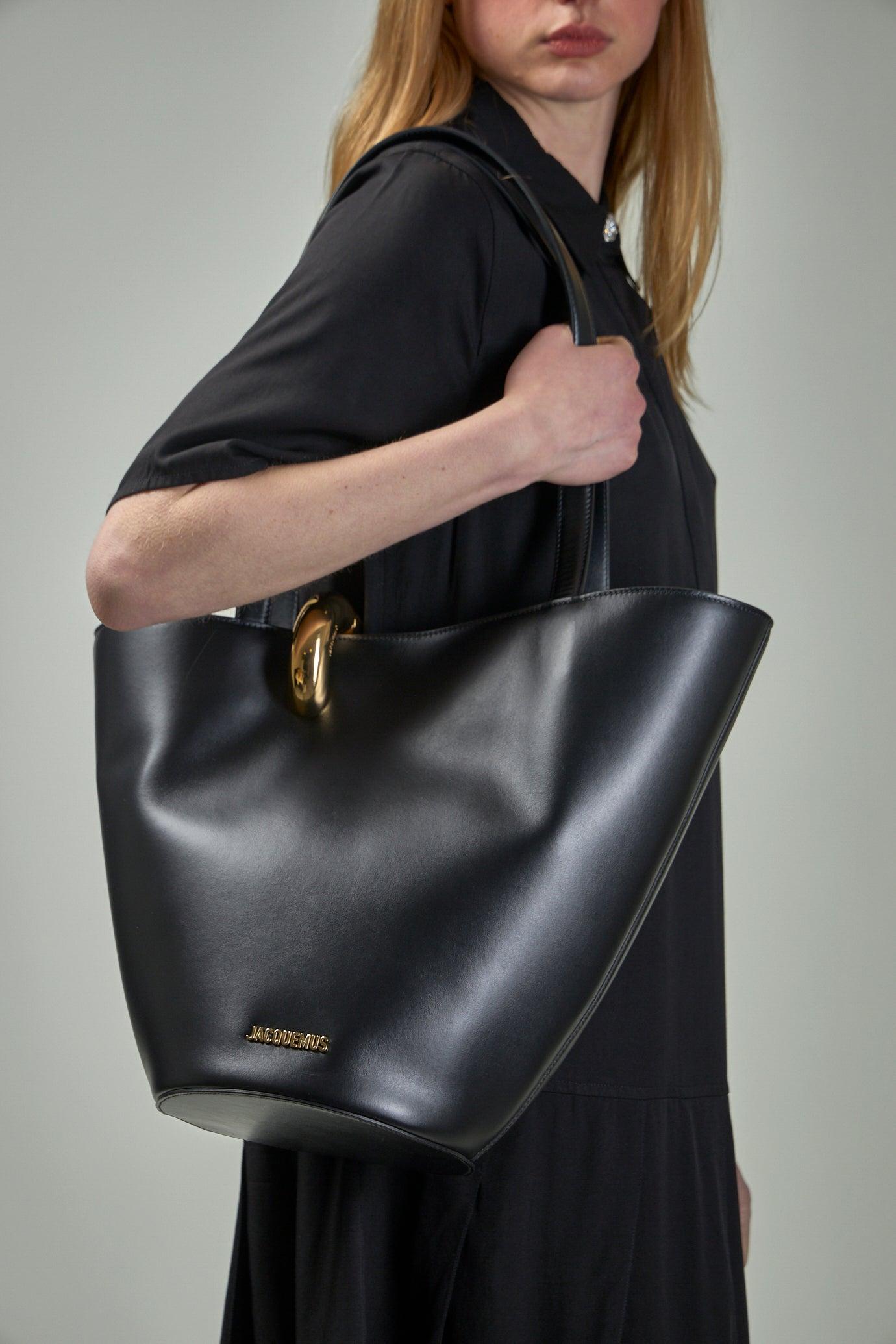 JACQUEMUS The Medium Bambola Asymmetric Leather Bucket Bag In Black 990 Product Image