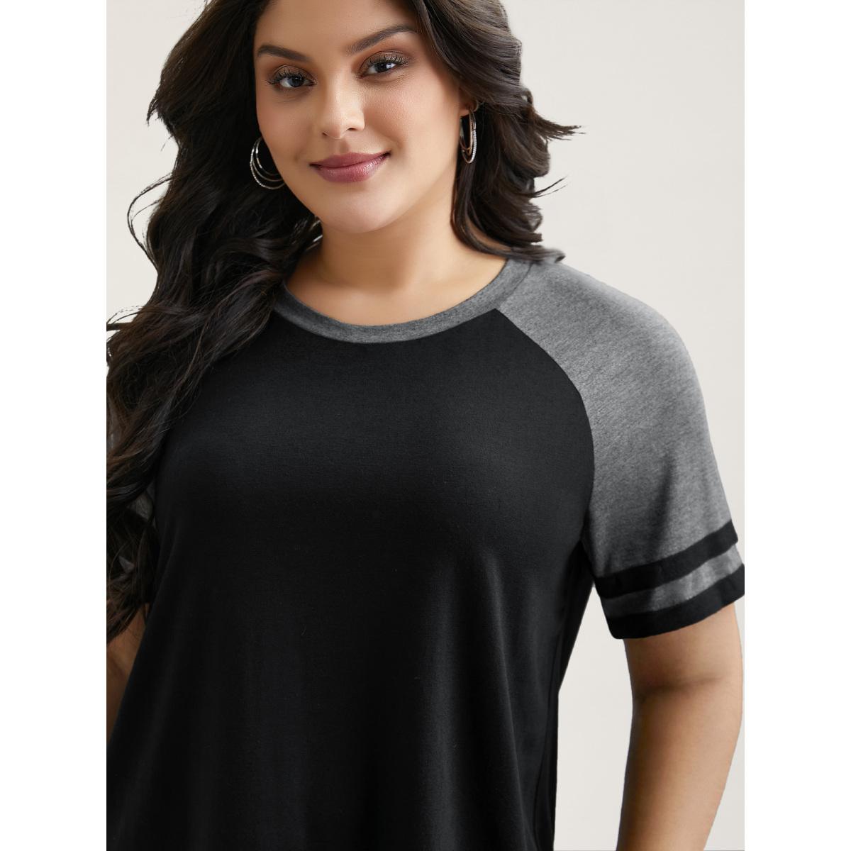 Plus Size Color Block Stretchy Raglan Sleeve T-Shirt Black Women Leisure Contrast Round Neck Casual T-shirts BloomChic 12/L Product Image