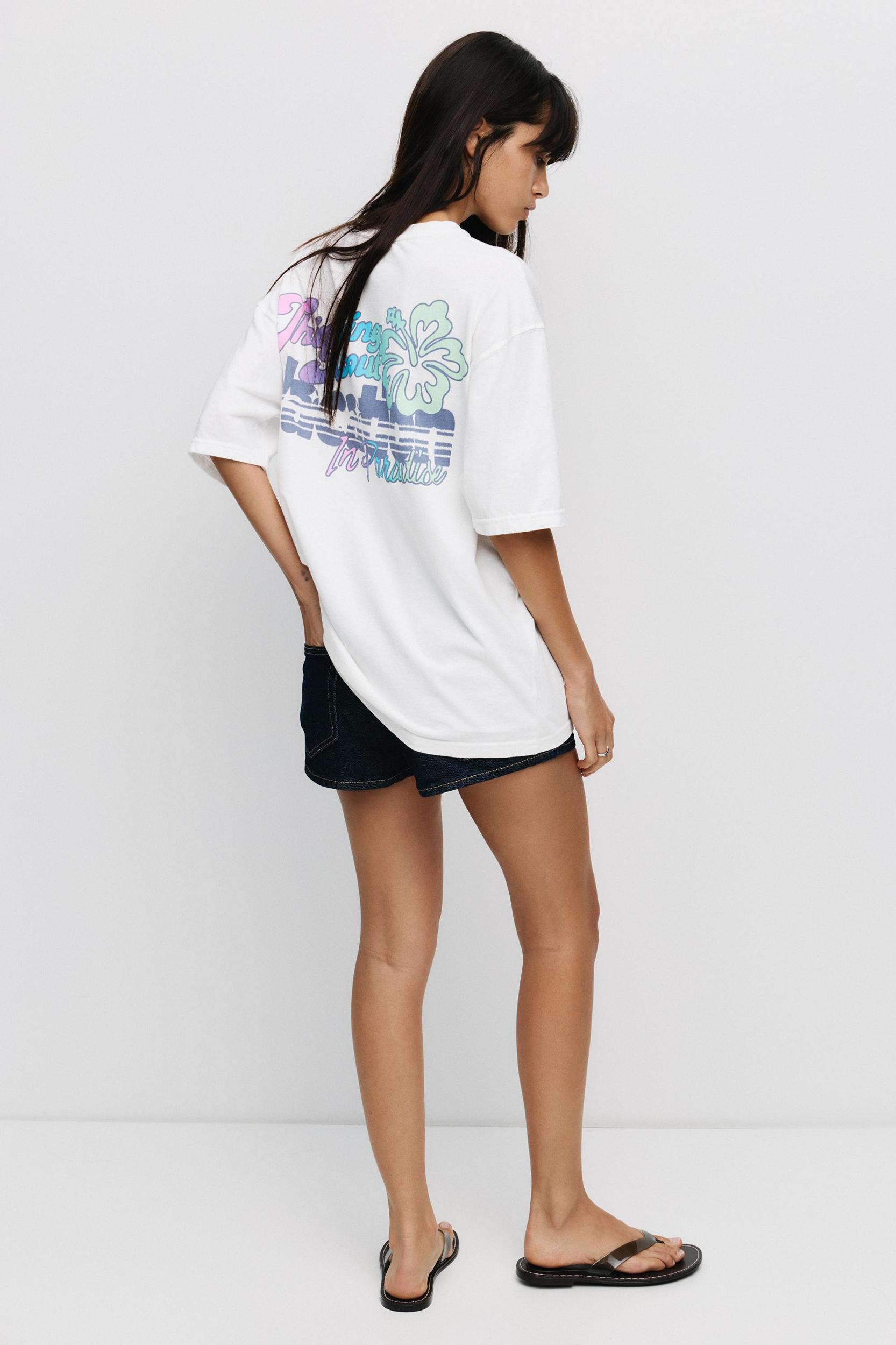 Hibiscus flower T-shirt Product Image