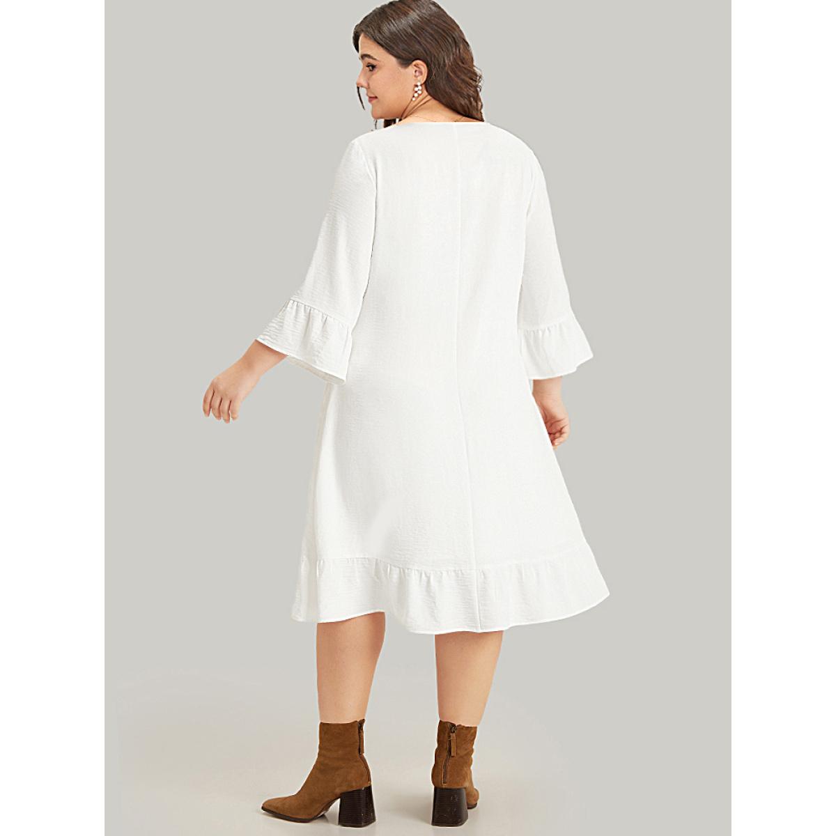 Plus Size Solid Pocket Ties Tassels Bell Sleeve Dress White Women Vacation Texture V-neck Elbow-length sleeve Curvy Midi Dress BloomChic 26/4X Product Image