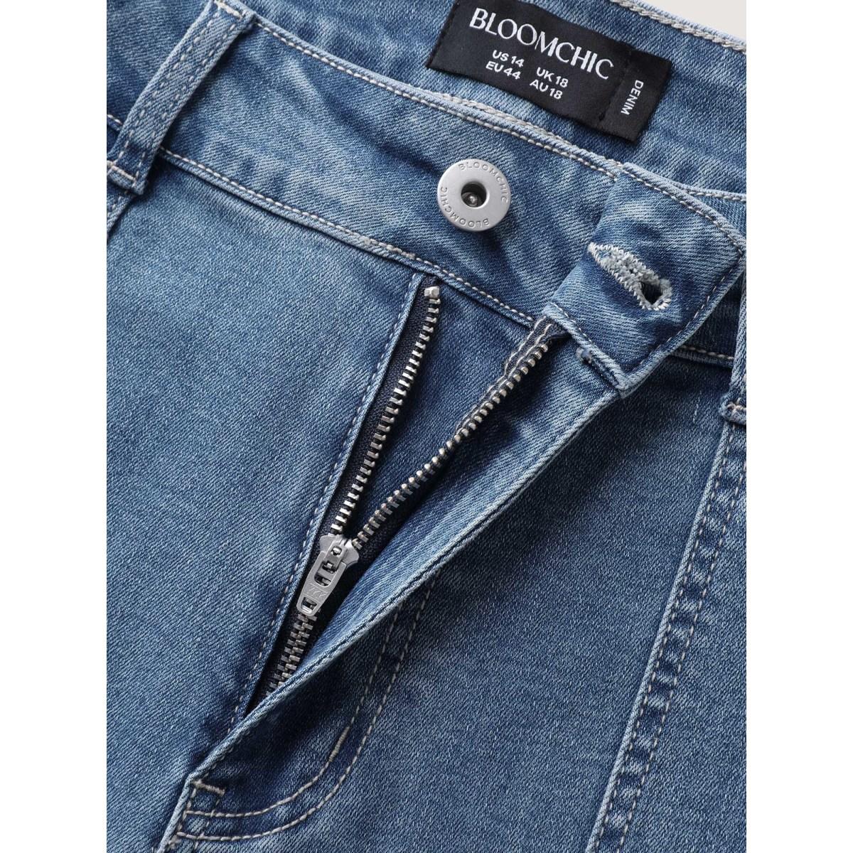 Plus Size Elastic Waist Skinny-Fit Pocket Jeans Women Denimindigo Leisure Pocket High stretch Slanted pocket Jeans BloomChic 10/M Product Image